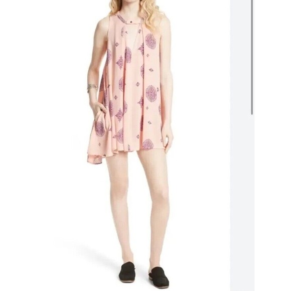 Free People Dress Pink Tree Swing Mini Oversized Keyhole Neck Flowy boho - Picture 4 of 9